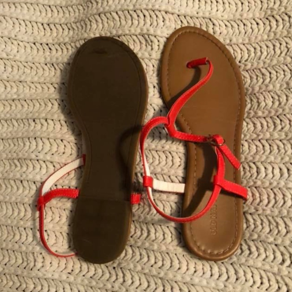 Sandals - Picture 2 of 2